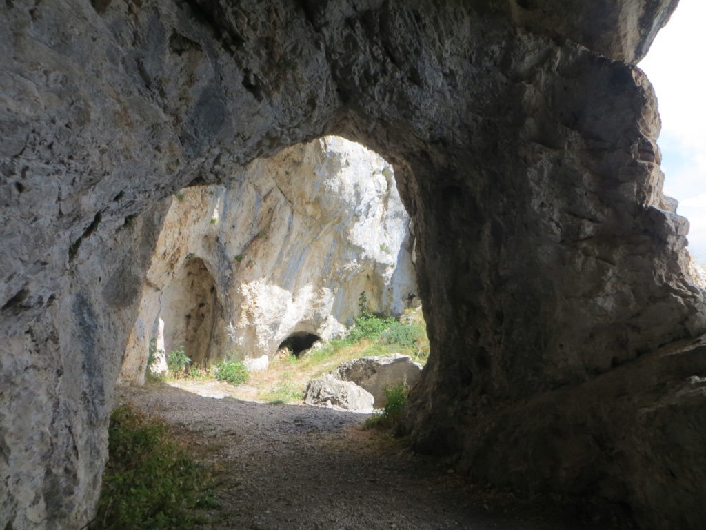 Grotta di San Benedetto, Monte Velino